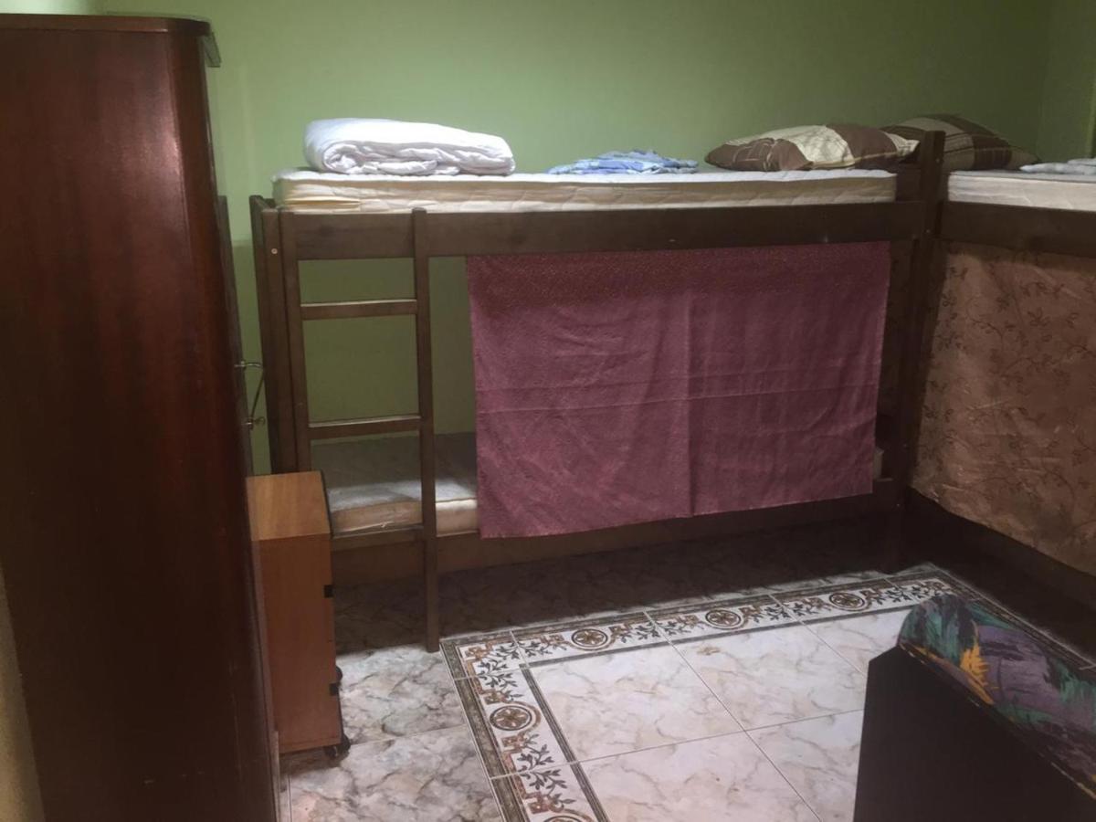 Ararat-Shulyavskaya Hostel Kiev Exterior foto